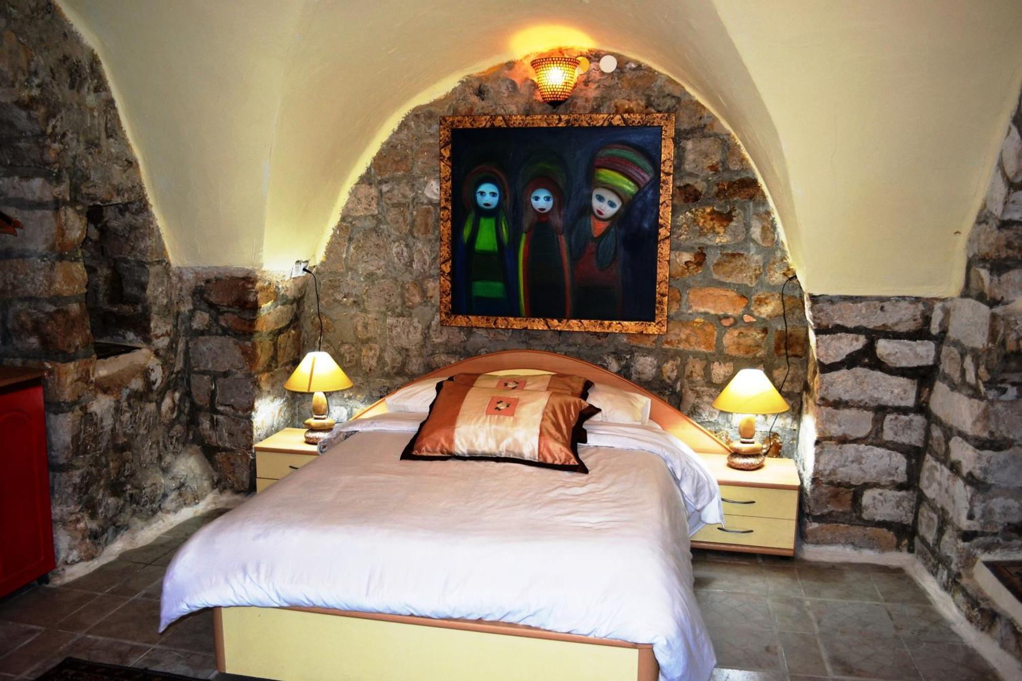 Palacio Domain - Stylish European Luxury Boutique Hotel Цфат Экстерьер фото