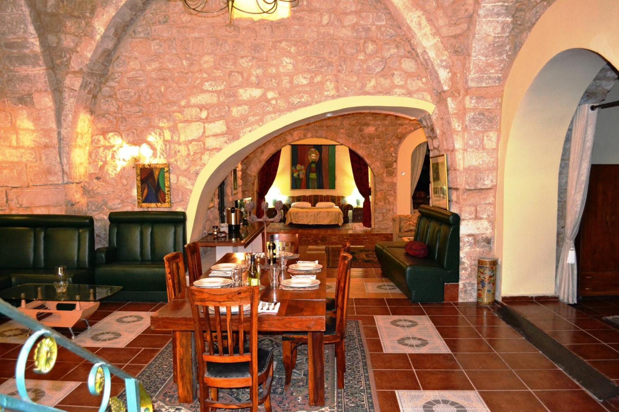 Palacio Domain - Stylish European Luxury Boutique Hotel Цфат Экстерьер фото