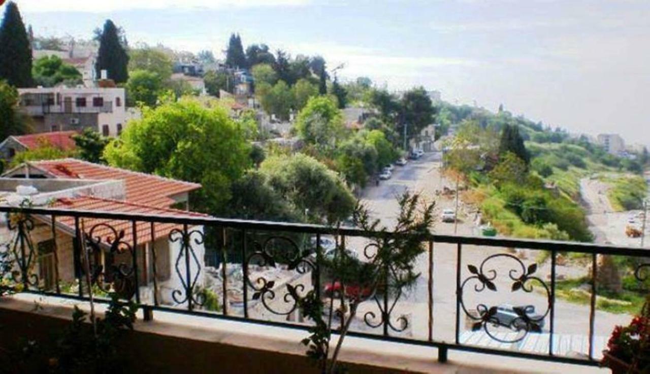 Palacio Domain - Stylish European Luxury Boutique Hotel Цфат Экстерьер фото