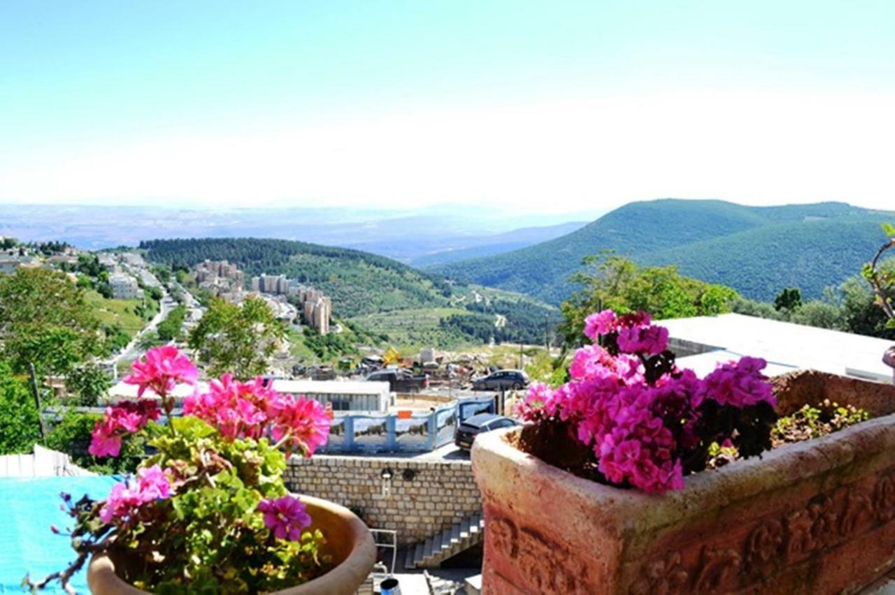 Palacio Domain - Stylish European Luxury Boutique Hotel Цфат Экстерьер фото